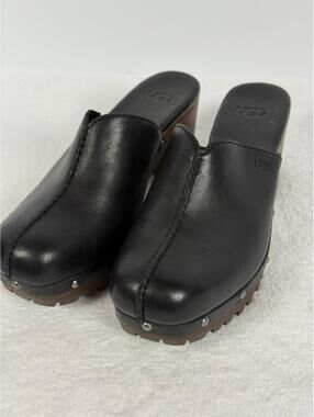UGG Black Leather Platform Clog Mules Wooden Heel Lug Sole Women’s 8
